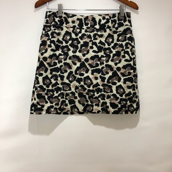 LOFT Dresses & Skirts - Ann Taylor Loft Petites Leopard Print Mini Skirt